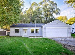 1406 Ranch Rd, Warsaw, IN 46580