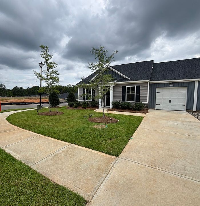 1st image of 318 Ryegrass Way