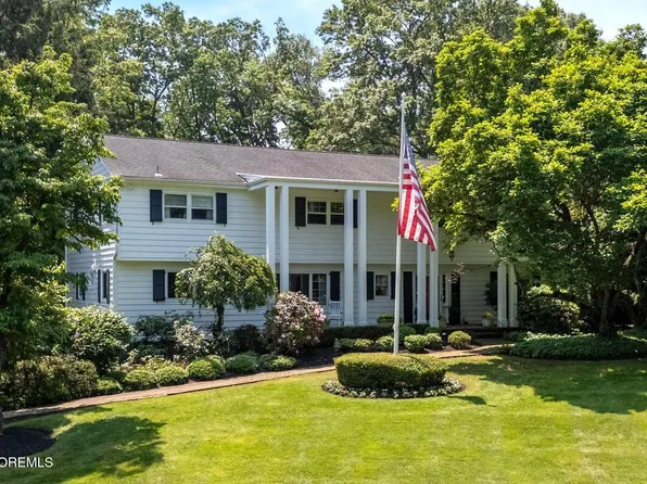 1 Van Circle, Rumson, NJ 07760