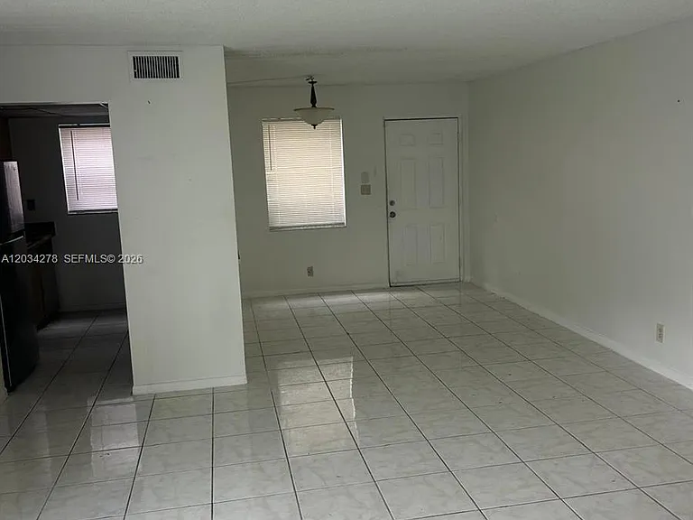1950 N Congress Ave #203 — Photo 2