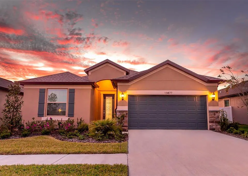 13877 Carlow Park Dr