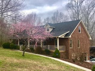 1182 Simms Heights Rd, Kingston Springs, TN 37082