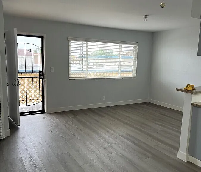 13610 S Cordary Ave #18 — Photo 12