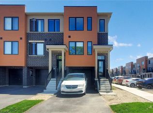 2 Reid Ave N, Hamilton, ON L8H6C9