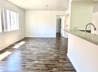 500 S Saint Andrews Pl #102, Los Angeles, CA 90020