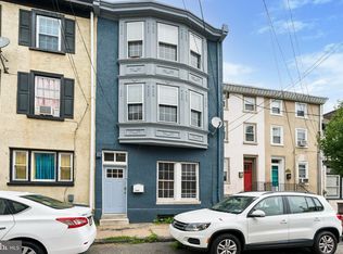 4411 Baker St, Philadelphia, PA 19127