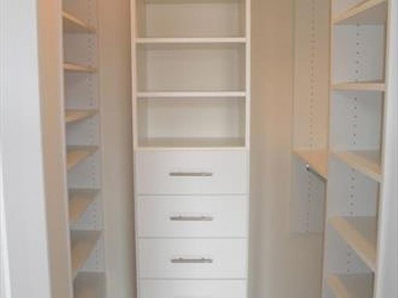 3rd image of 82 Woodhull St APT 3