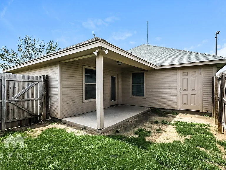 116 Jolin Ln — Photo 17