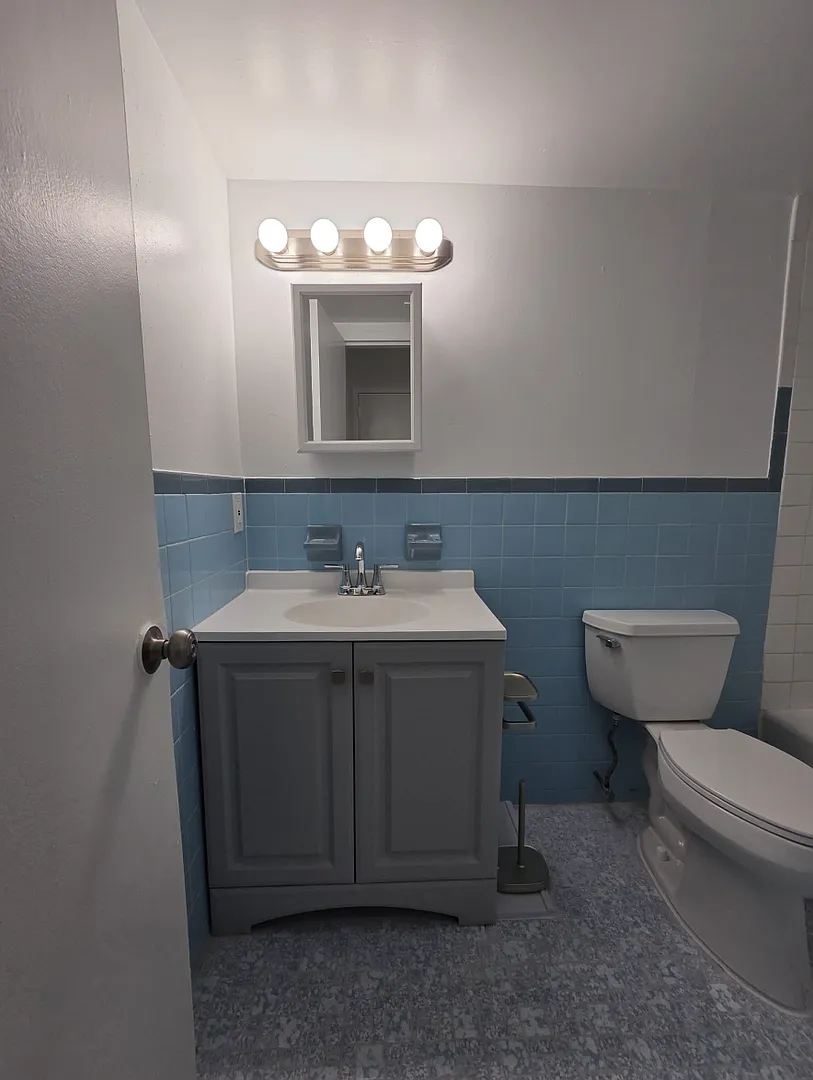 1150 NE 17th Ct — Photo 1