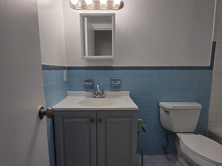 1150 NE 17th Ct — Photo 16