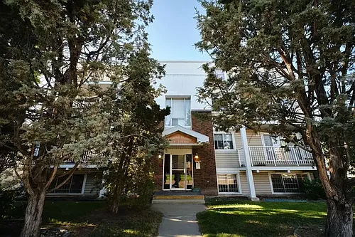 8314 110th Ave NW #402 Photo 1