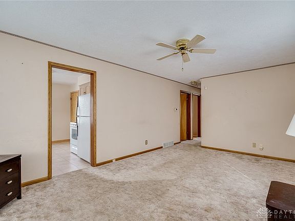 5th image of 2407 Winwood Ave