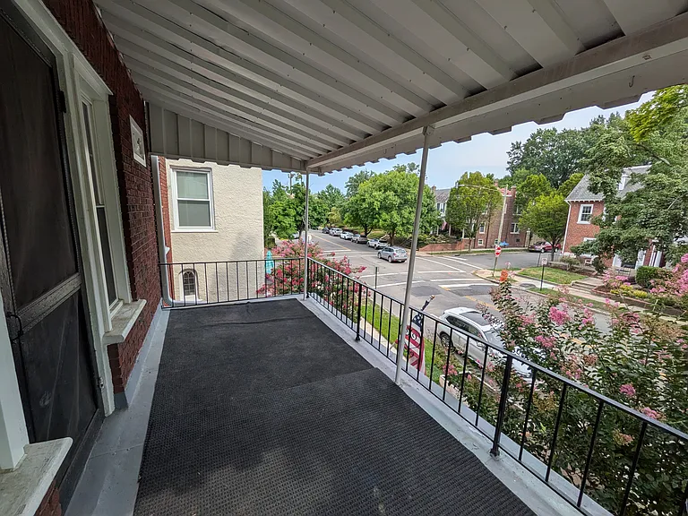 3302 Kensington Ave #3304 — Photo 5