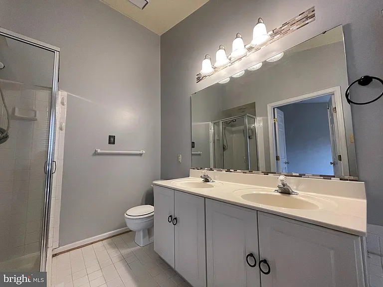 10136 Treble Ct — Photo 11