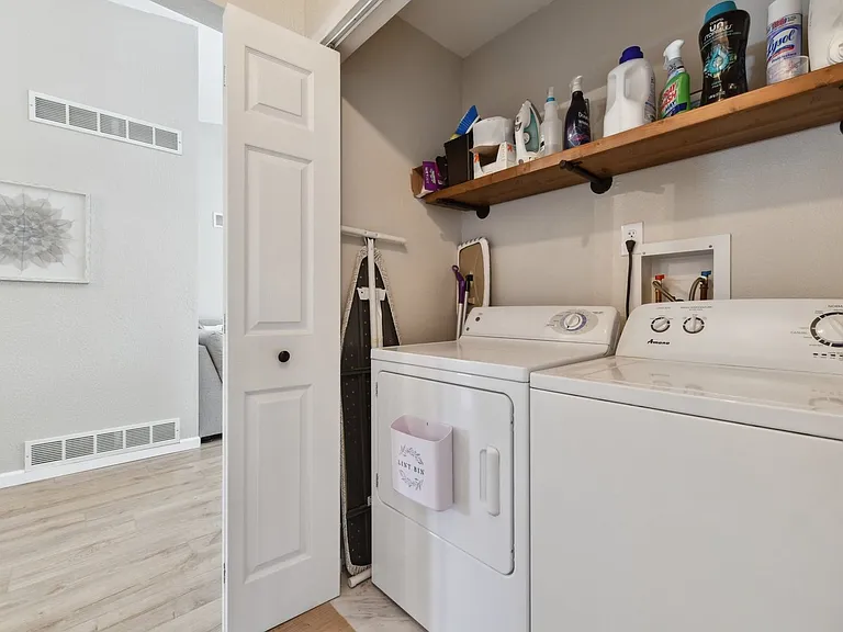11770 E Asbury Ave — Photo 19