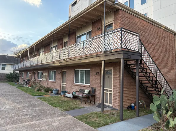 821 Yale St, Houston, TX