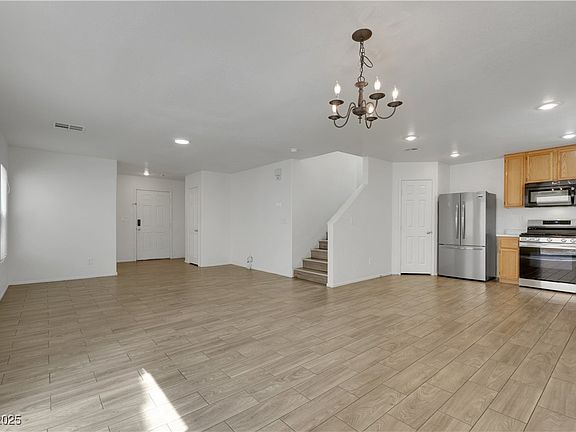 5th image of 7222 Liberty Pride St