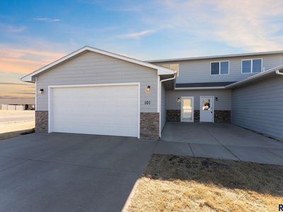 101 Ivy Rd, Tea, SD, 57064
