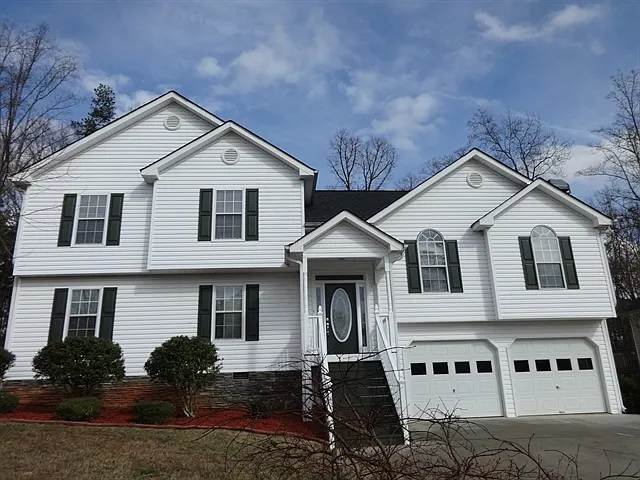 307 Split Rail Way — Photo 1