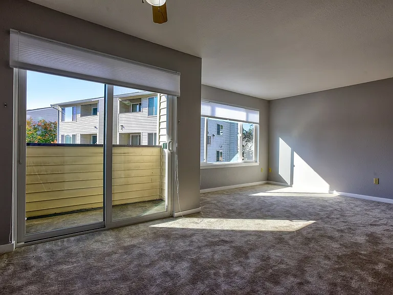 20301 19th Ave NE #911 — Photo 5