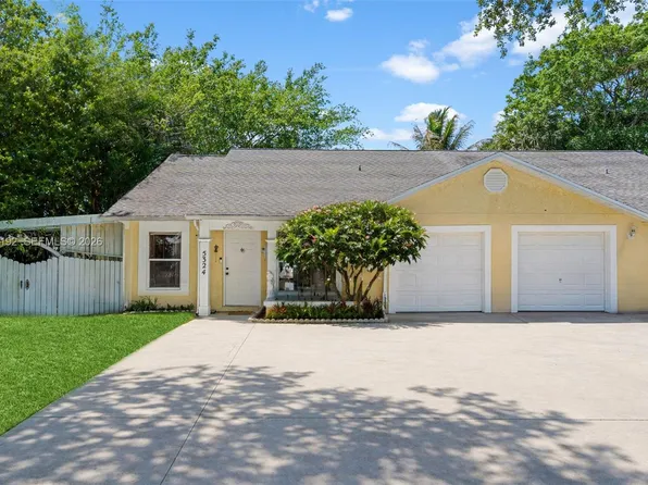 5324 Grey Fox Ct, West Palm Beach, FL 33415