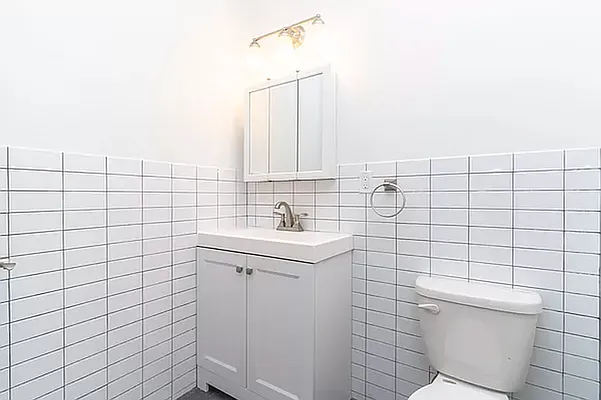 Rented by Arche Nest LLC | media 9