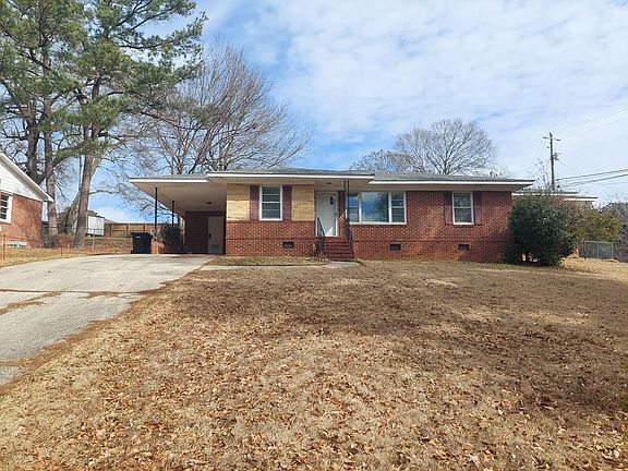 3rd image of 804 Lichfield Rd