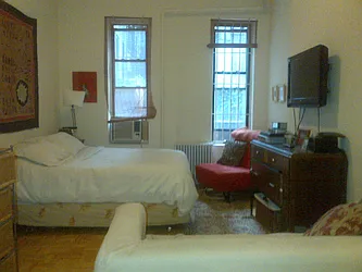 Rented by Living New York