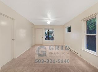5725 SE Center St, Portland, OR 97206