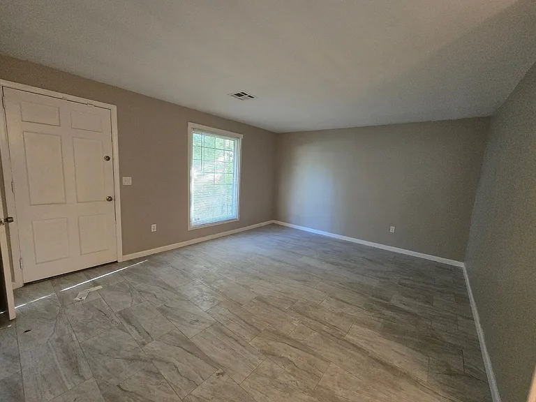 3540 Farwood Dr — Photo 6
