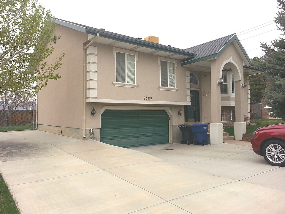 1st image of 2689 E Cavalier Dr