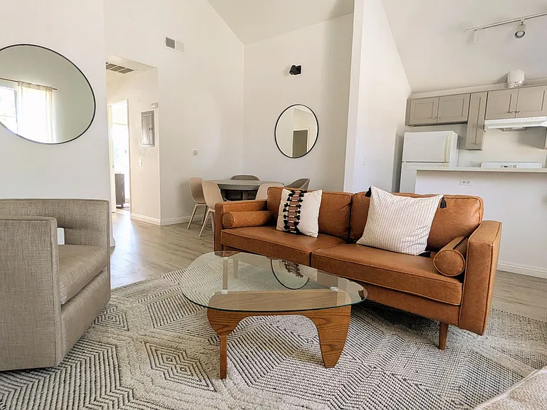 2452 S Centinela Ave #5 — Photo 5