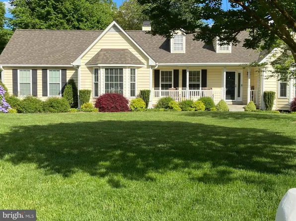 3004 Freedom Ct N, Waldorf, MD 20603