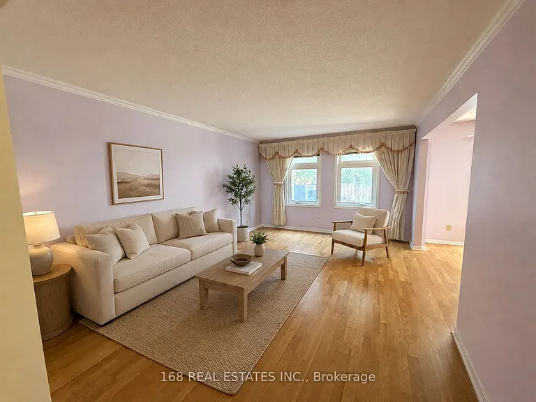 36 Artillery St — Photo 3