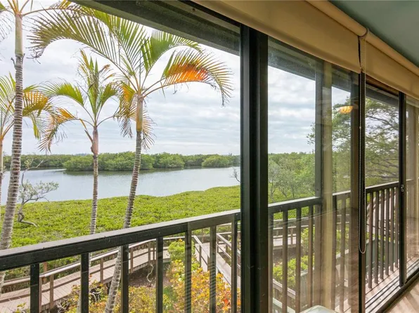 1510 Pelican Point Rd #270, Sarasota, FL 34231