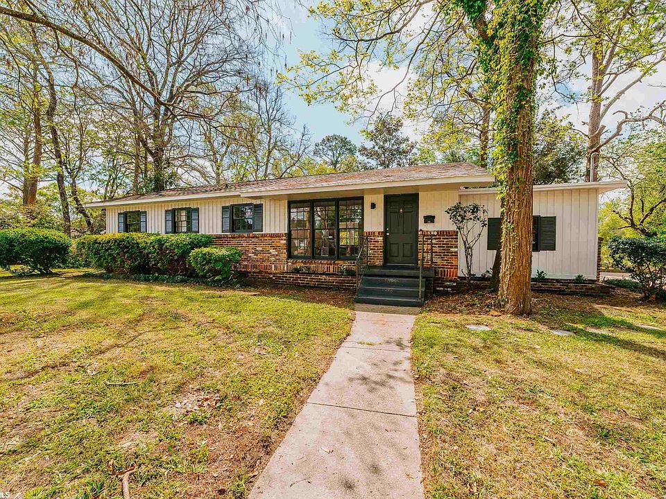2563 Courtney St S, Mobile, AL 36606 Zillow