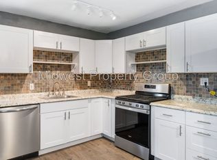 1595 Flicker Dr, Florissant, MO 63031