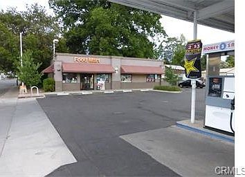 3rd image of 1645 Park Ave