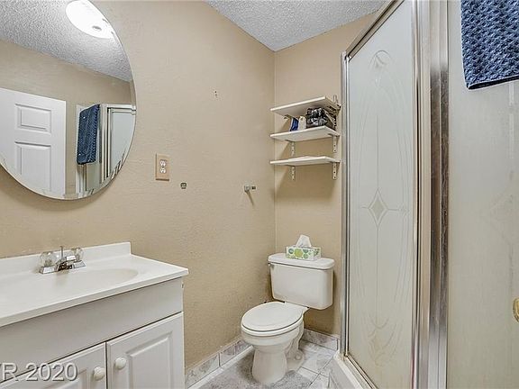 2nd image of 727 Sea Pines Ln
