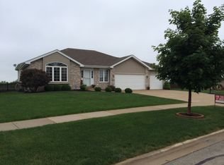 16277 W Carlow Cir, Manhattan, IL 60442