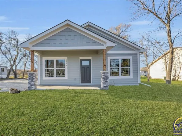 1336 N Sycamore St, Ottawa, KS 66067