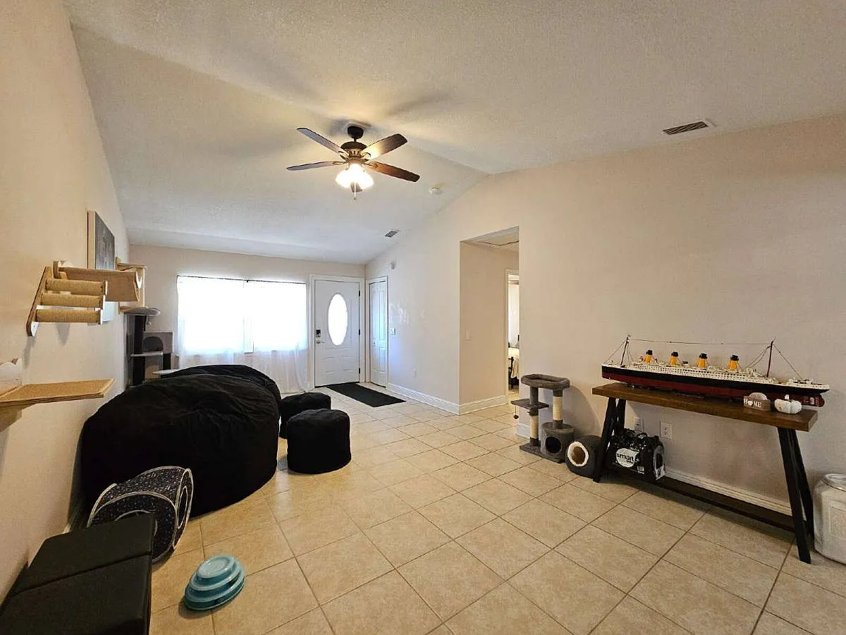 1044 Bernice Rd in Rockledge, FL 32955 — Photo 3