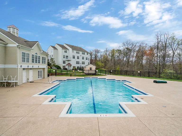 5231 Winter View Dr — Photo 94