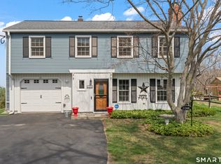 33 Coram Road, Shelton, CT 06484