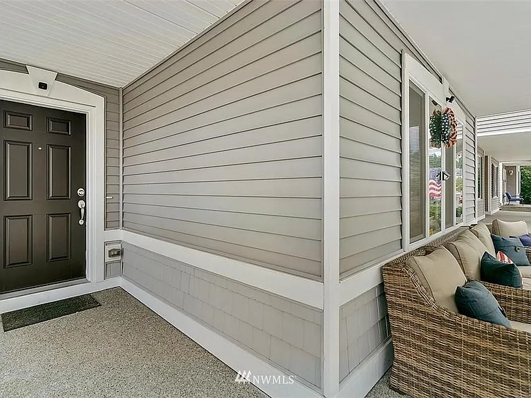 1415 Burnside Pl — Photo 12