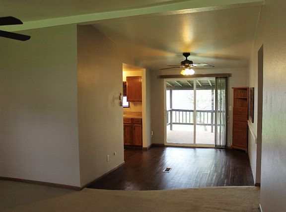5th image of 446 Northcutt Dr