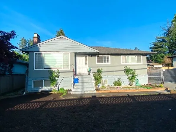 9864 128th St, Surrey, BC V3T 2Y6