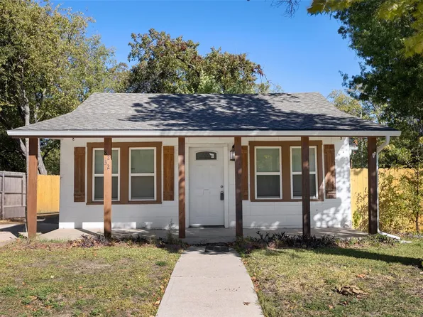 8232 Redonda St, White Settlement, TX 76108