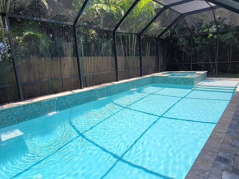 Pool with Spa