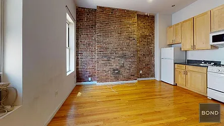 Rented by Bond New York